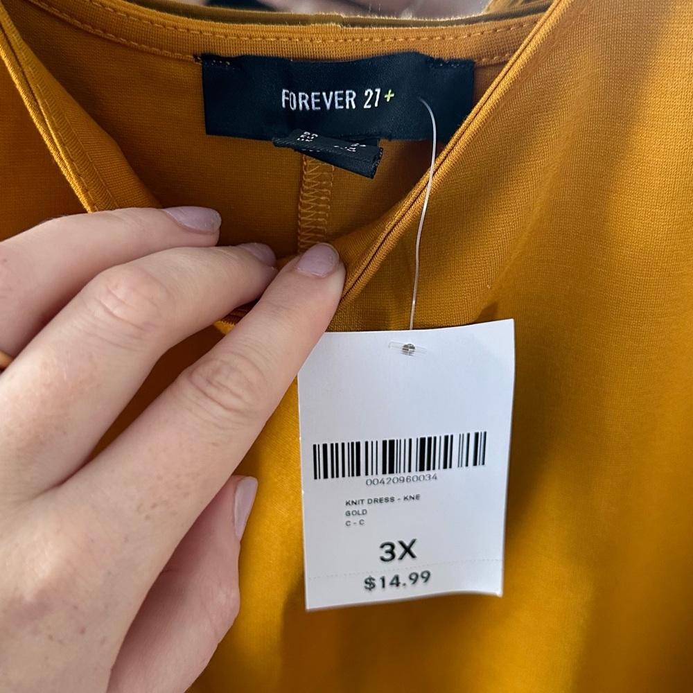 Forever 21 plus